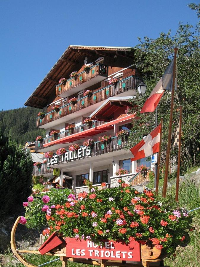 Hotel Les Triolets Chatel Exterior photo