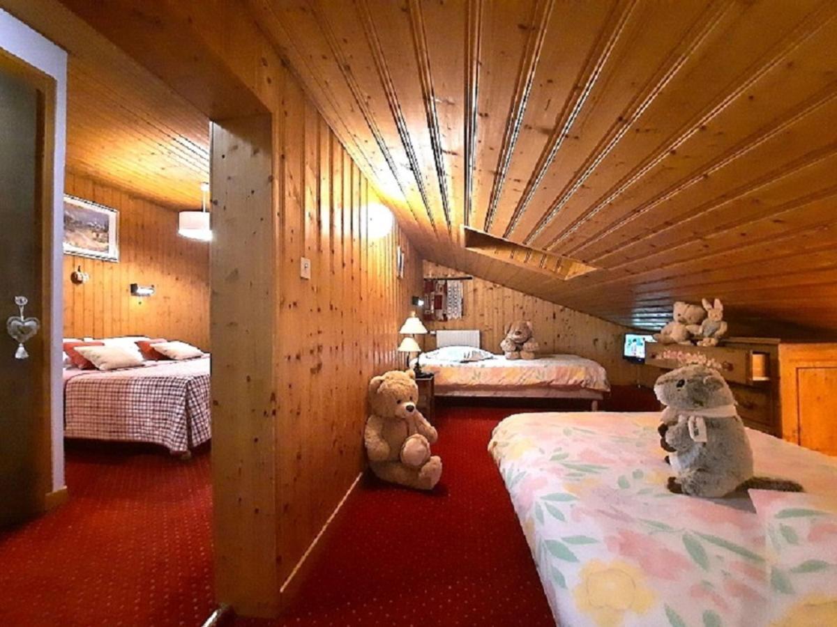 Hotel Les Triolets Chatel Exterior photo