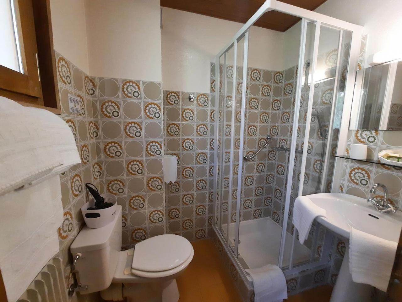 Hotel Les Triolets Chatel Room photo